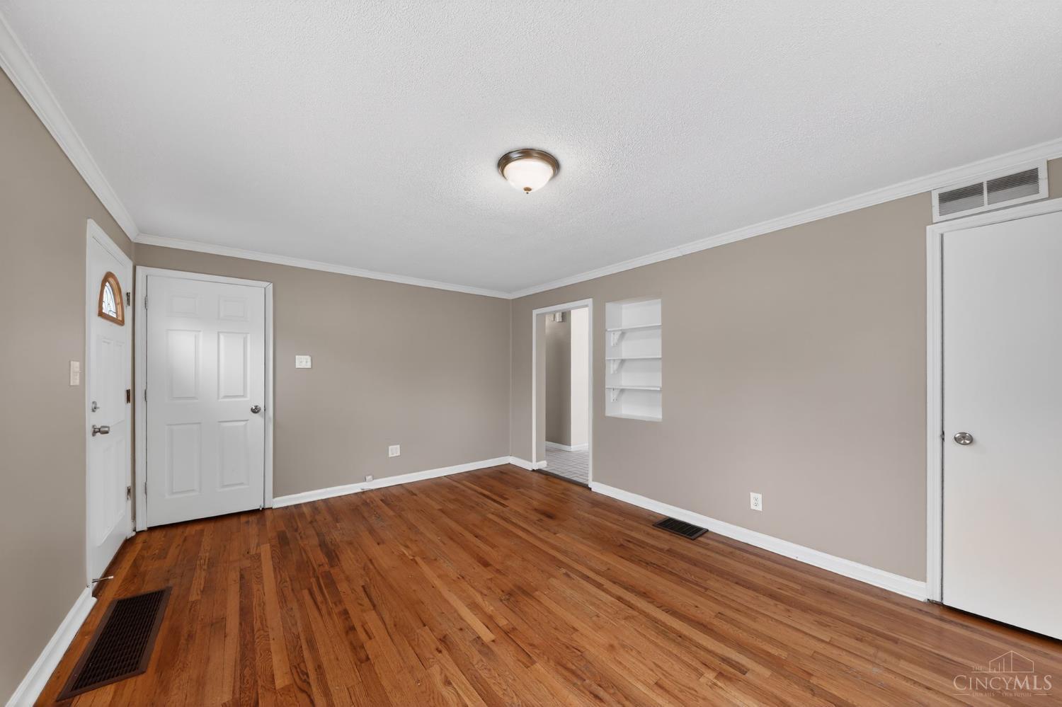 1149 Madeleine Circle