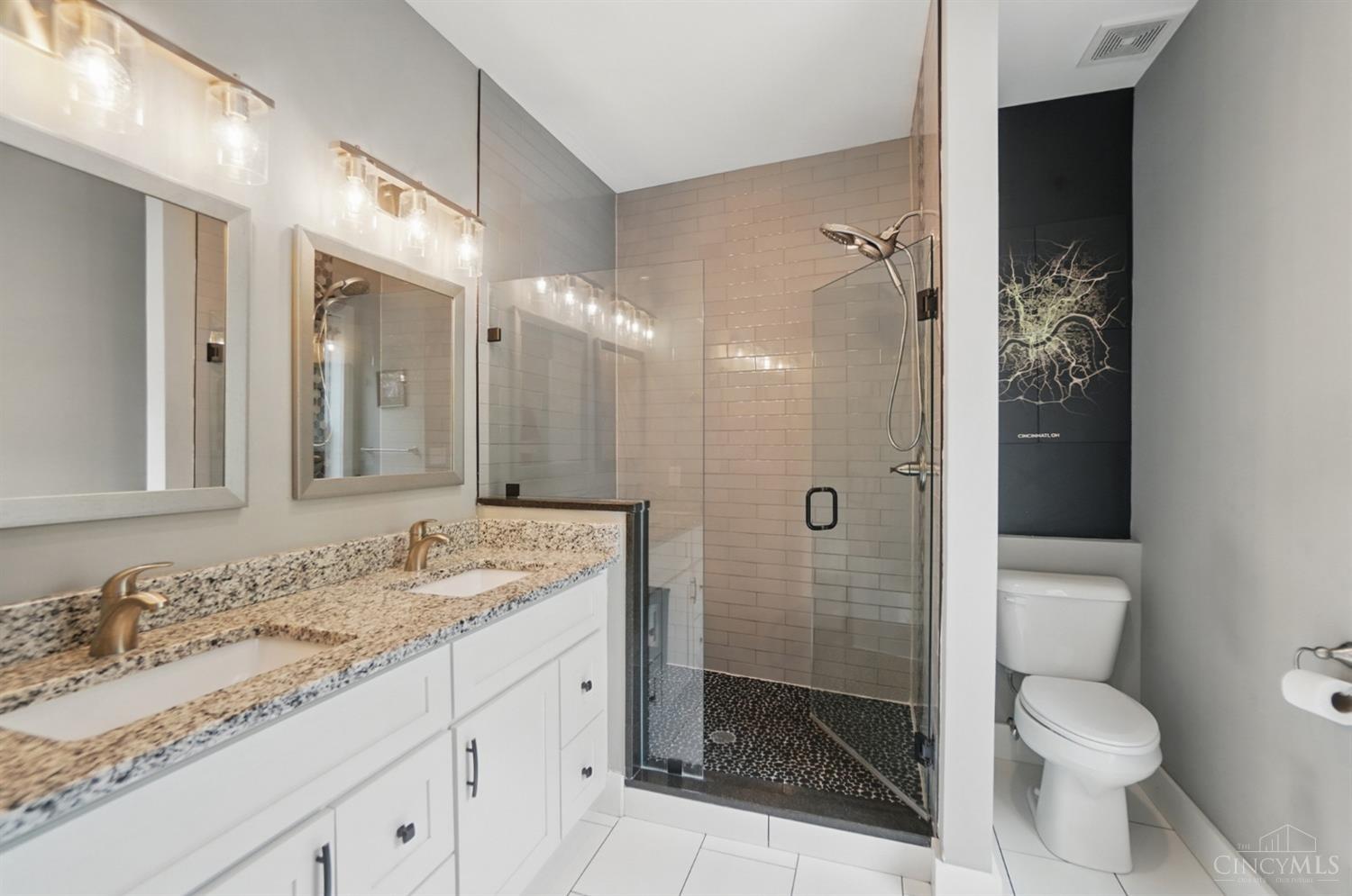 Cincinnati, Ohio 45214, United States, 2 Bedrooms Bedrooms, ,2 BathroomsBathrooms,Residential,Active,116040