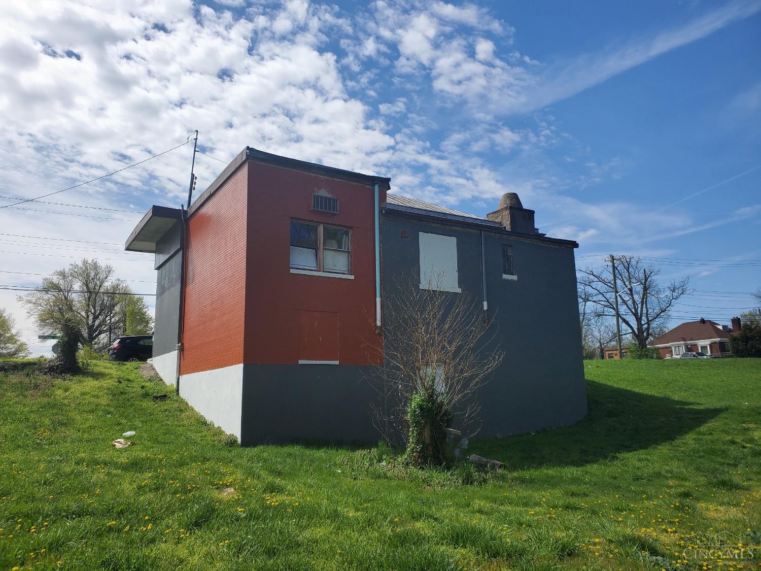 2200 Harrison Avenue