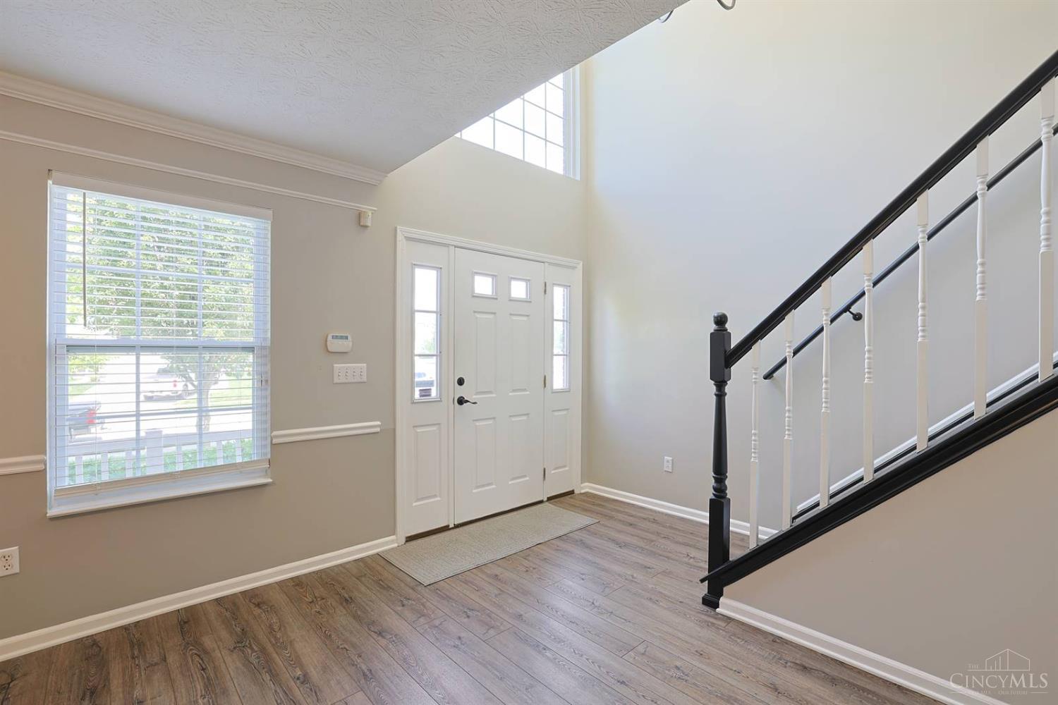 230 Meadowlark Lane