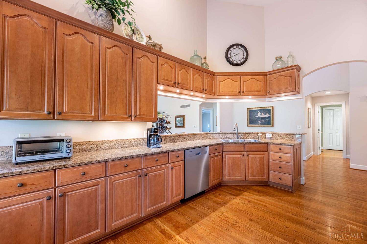 Middletown, Ohio 45042, United States, 3 Bedrooms Bedrooms, ,3 BathroomsBathrooms,Residential,Active,212588