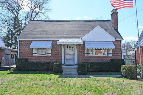 Photo of 7817 Locust Lane, Madeira, OH 45243 (MLS # 1871305)