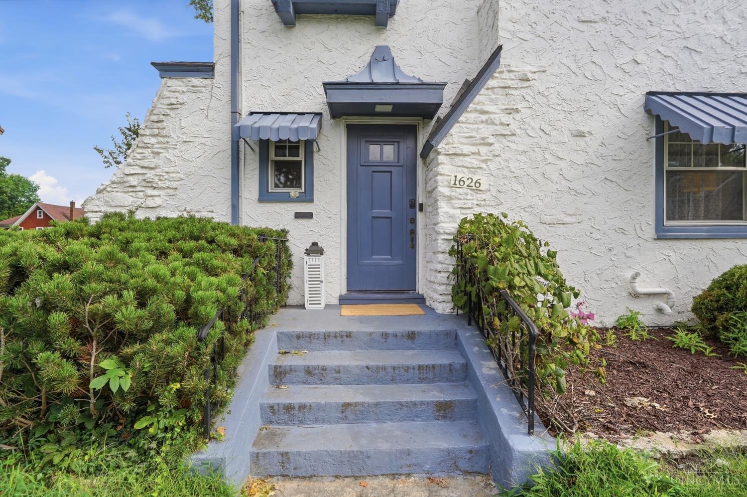 1626 Rose Place