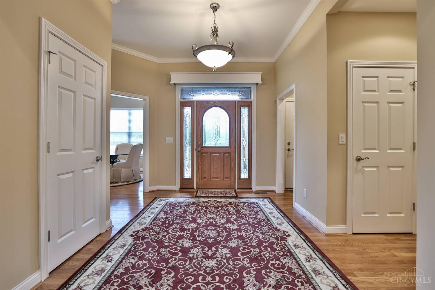 11724 Thayer Lane, Sycamore Twp, Alabama image 3