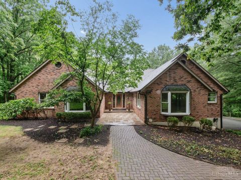 Photo of 10890 Mockernut Drive, Harrison Township, OH 45030 (MLS # 1882013)