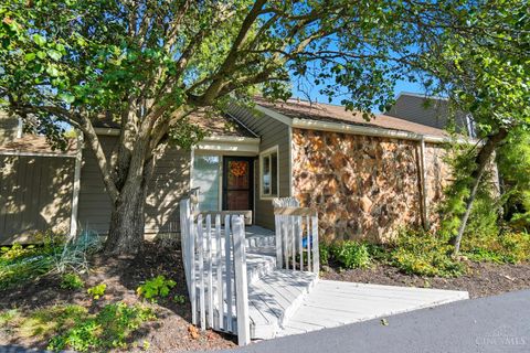 Photo of 9870 Timbers Drive, Blue Ash, OH 45242 (MLS # 1879677)