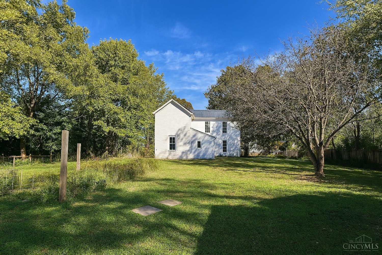 235 E Walnut Street