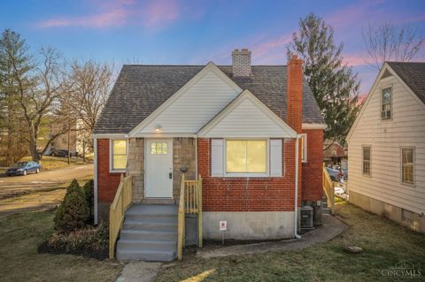 Photo of 401 Jonte Avenue, Lockland, OH 45215 (MLS # 1869612)
