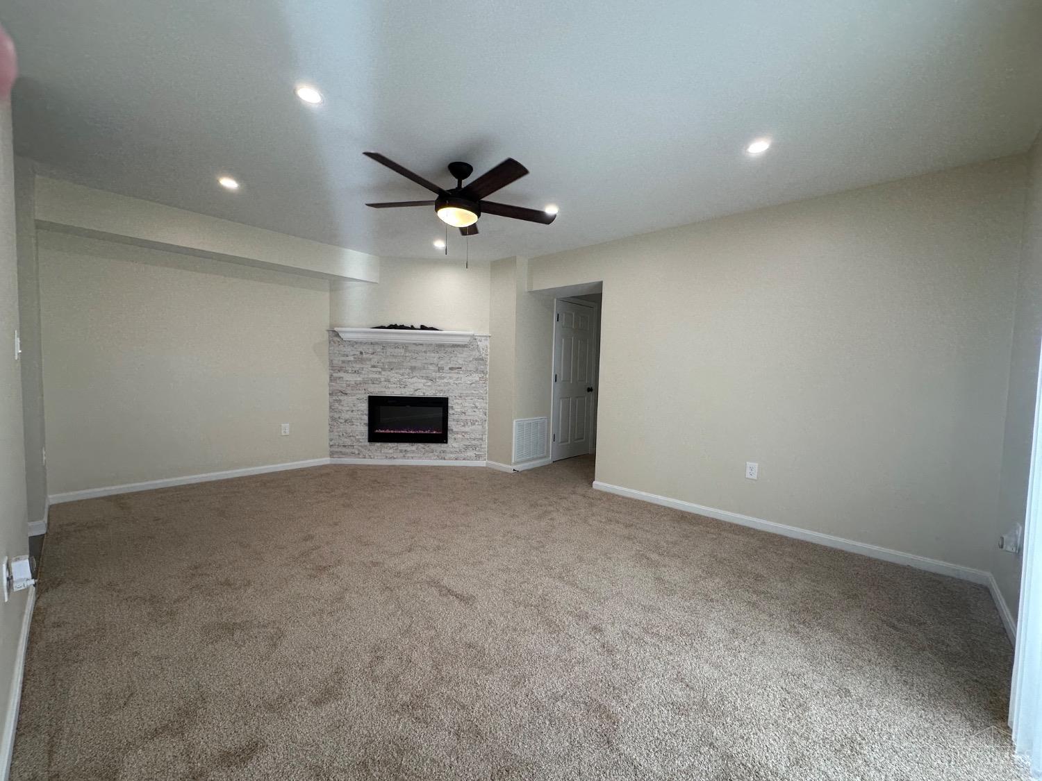 1605 W Augusta Boulevard #184, Fairfield, Ohio image 4