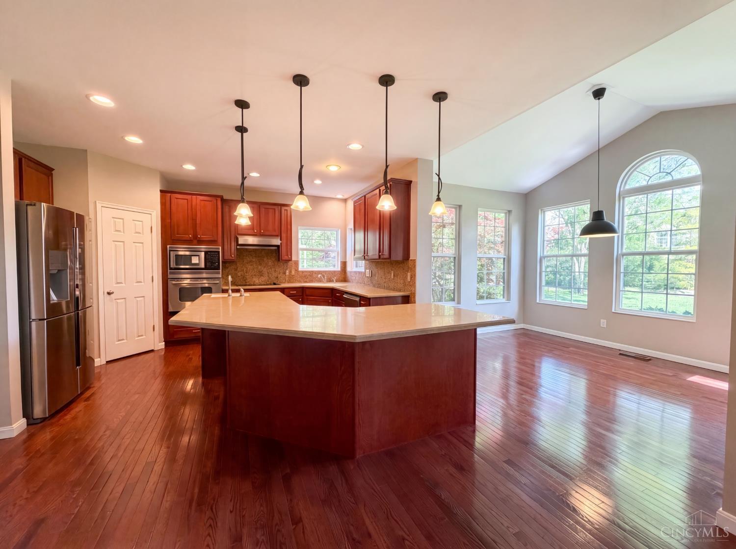 3346 Babson Court