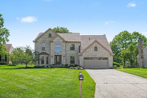Photo of 611 Shadowlawn Lane, Miami Township, OH 45140 (MLS # 1879147)