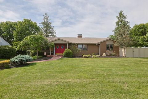 Photo of 6585 Bridgetown Road, Green Township, OH 45248 (MLS # 1879751)