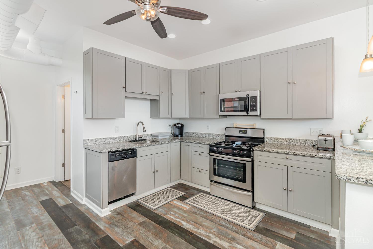306 W McMicken Avenue