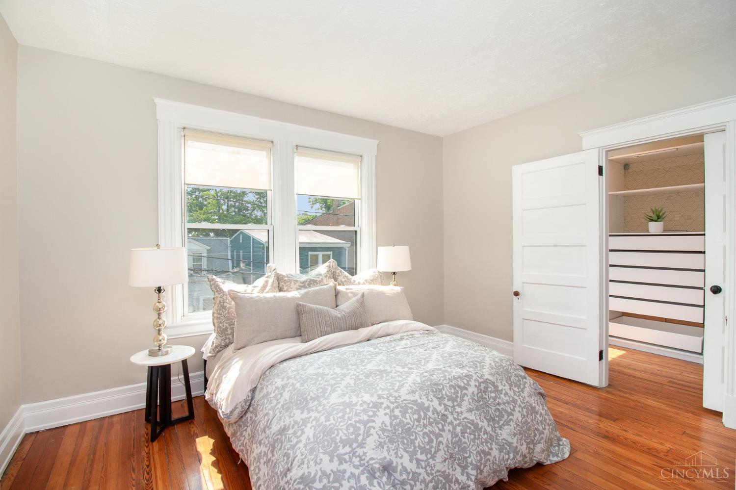 1723 Highland Avenue, Cincinnati, Ohio image 12