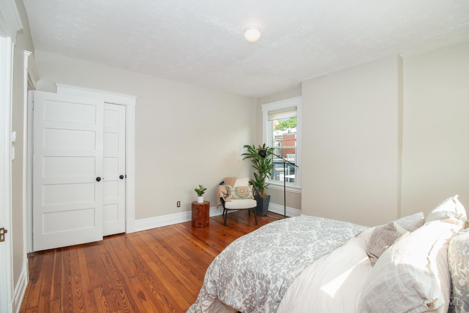 1723 Highland Avenue, Cincinnati, Ohio image 14