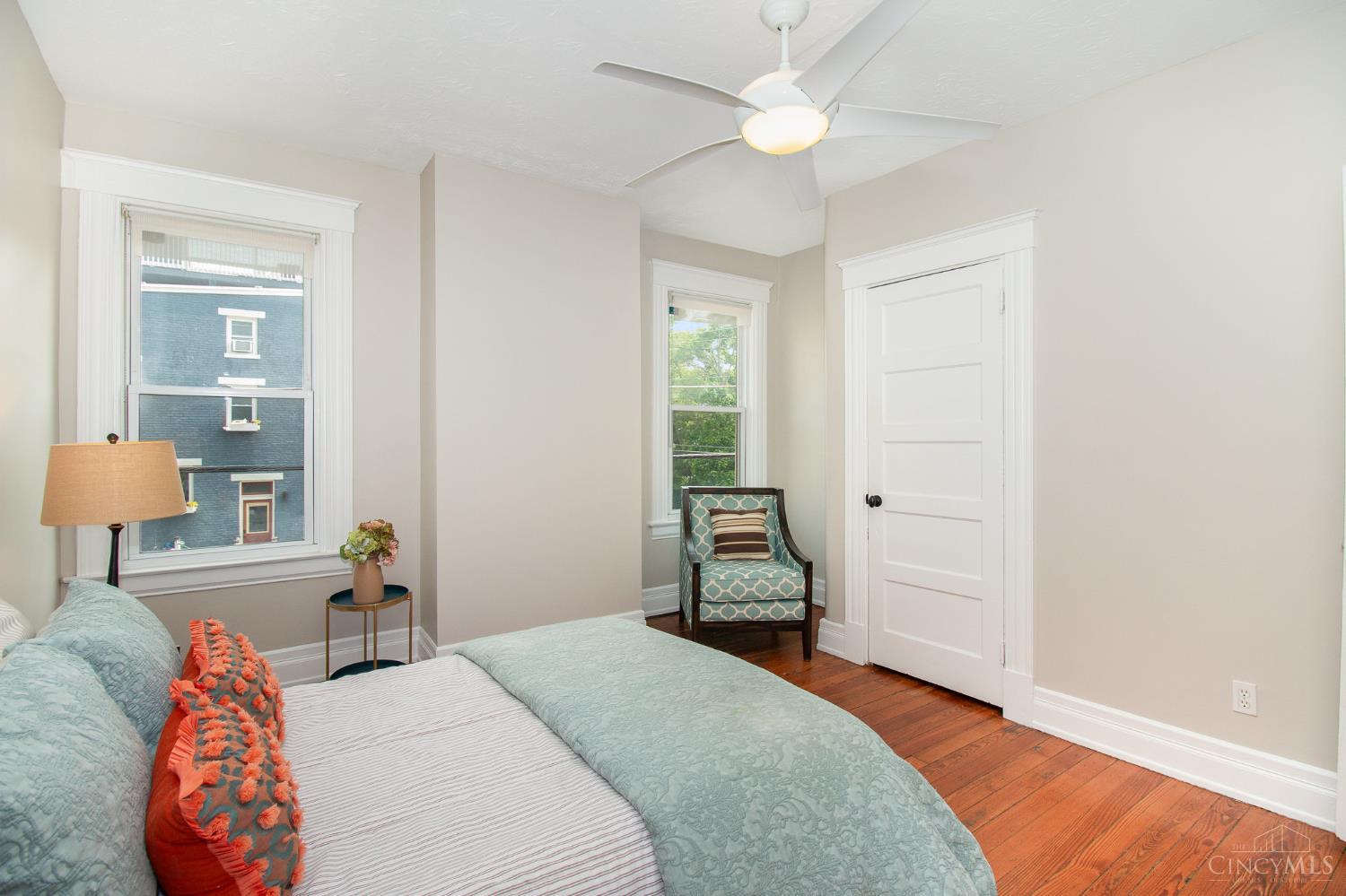 1723 Highland Avenue, Cincinnati, Ohio image 24