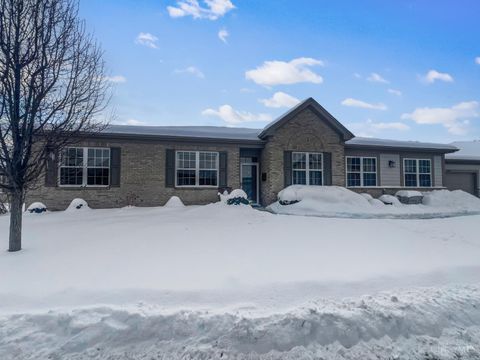 Photo of 8903 Eastwind Way, West Chester, OH 45069 (MLS # 1867502)