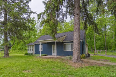 Photo of 115 N Clayton Road, New Lebanon, OH 45345 (MLS # 1880266)