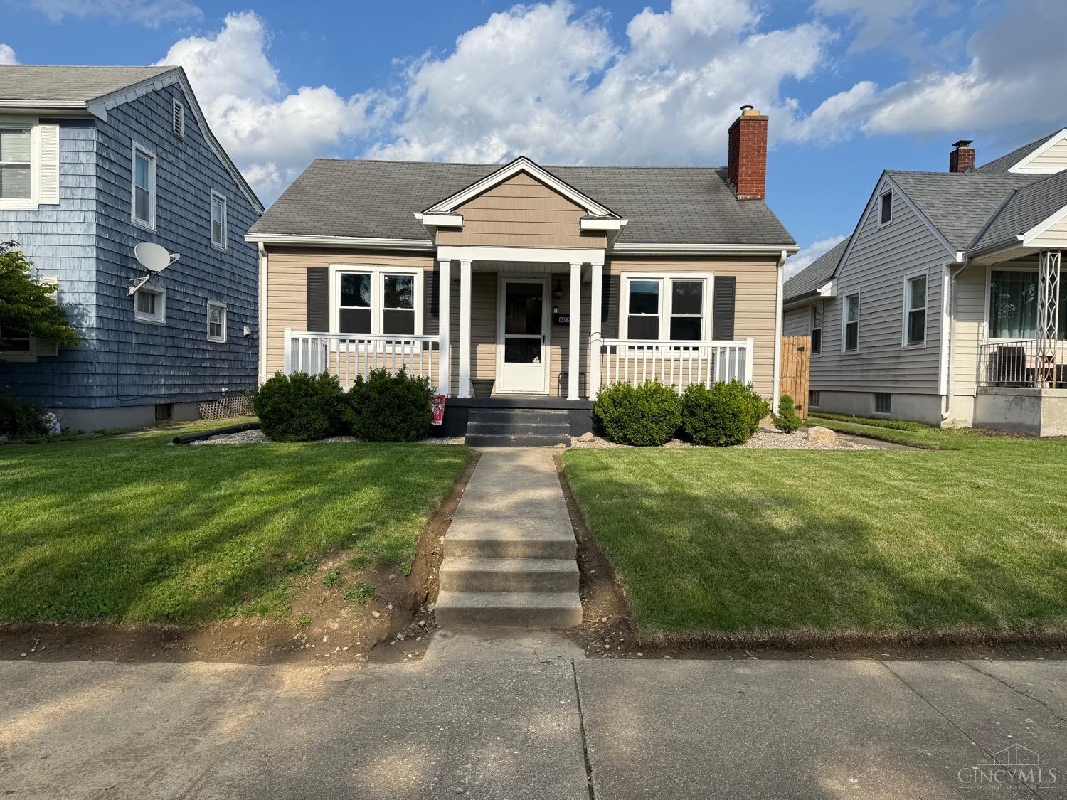806 Ridgelawn Avenue, Hamilton, Ohio image 1