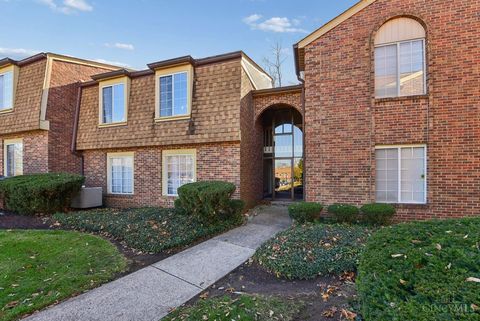 Photo of 5207 S Eaglesnest Drive #85, Green Township, OH 45248 (MLS # 1862342)