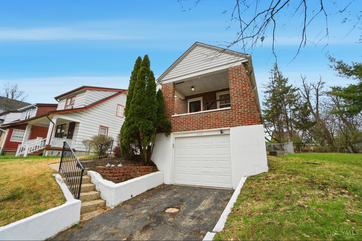 6523 Coleridge Avenue