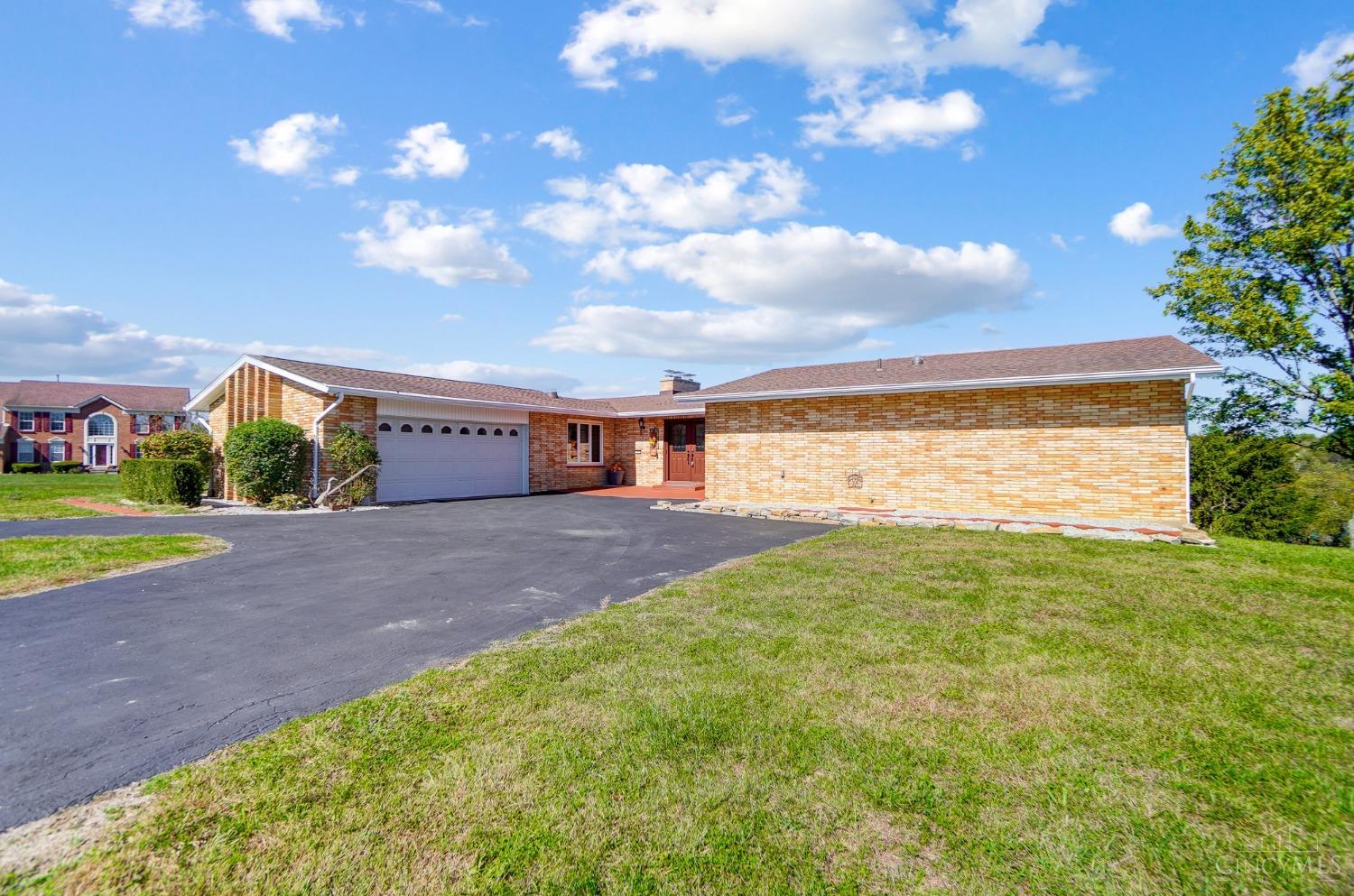 7580 Lakota Hills Drive, West Chester, Ohio image 4