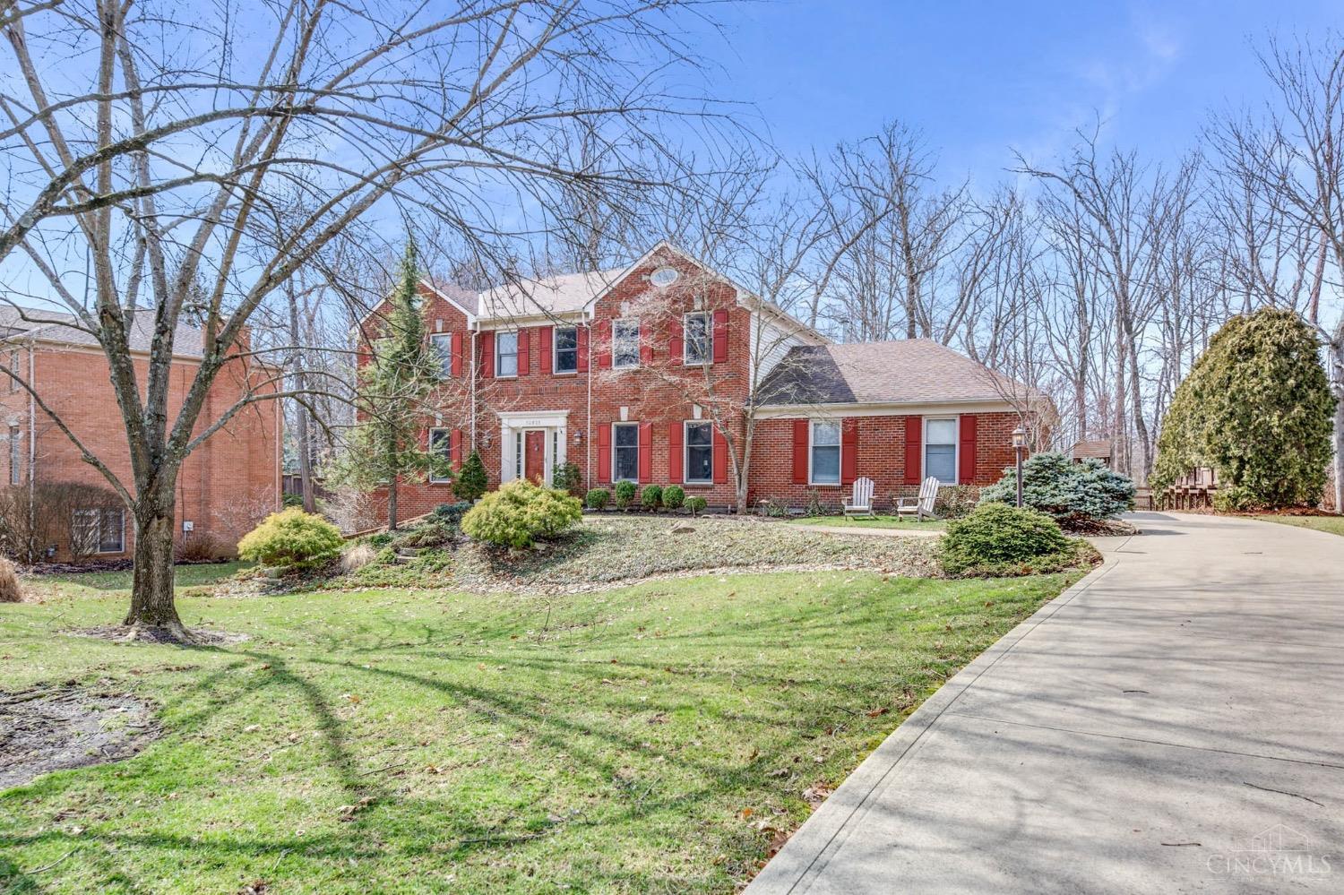 10931 E Allenhurst Boulevard, Blue Ash, Ohio image 2