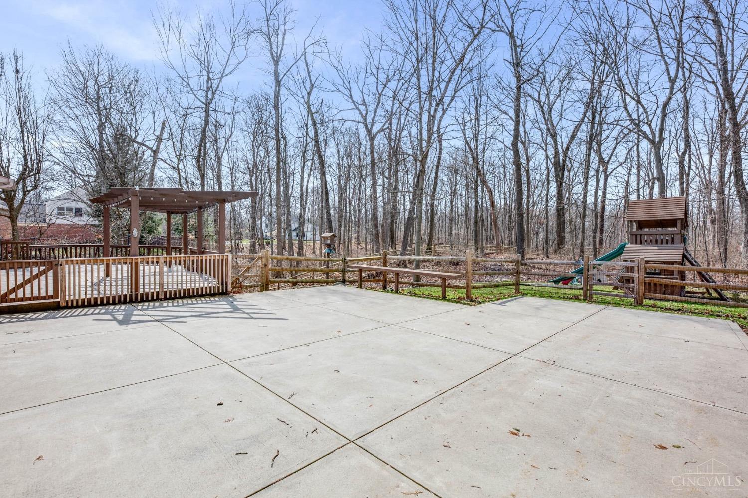 10931 E Allenhurst Boulevard, Blue Ash, Ohio image 36