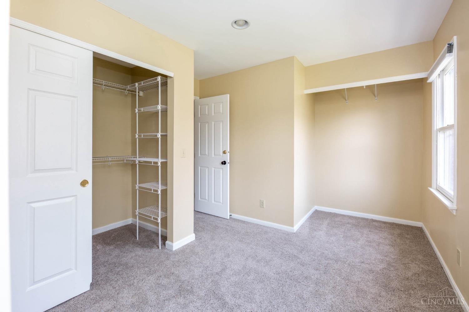 10931 E Allenhurst Boulevard, Blue Ash, Ohio image 25