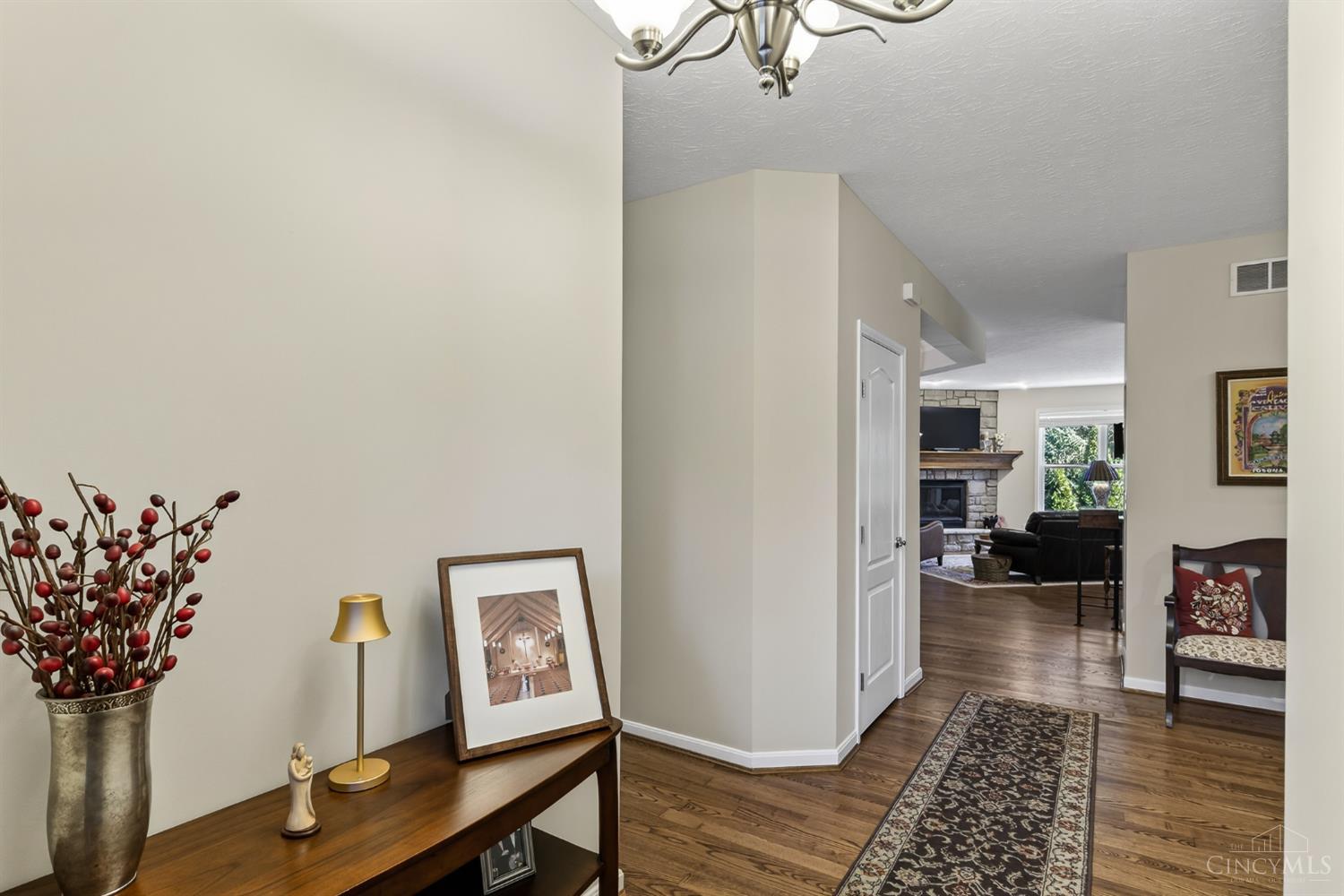 8022 Stonegate Drive