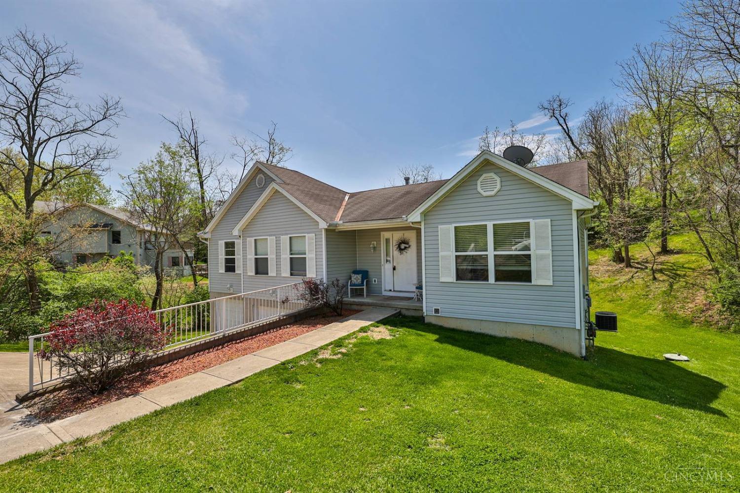 3131 Cumberland Drive, Lawrenceburg, Indiana image 2