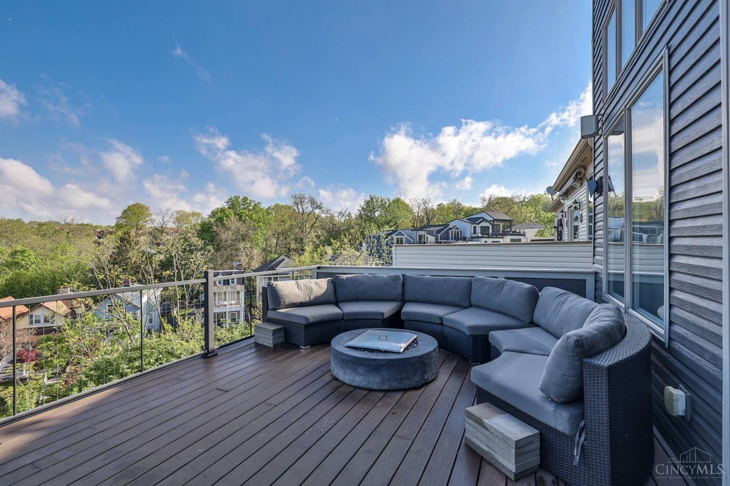 457 Strafer Street, Cincinnati, Ohio image 32