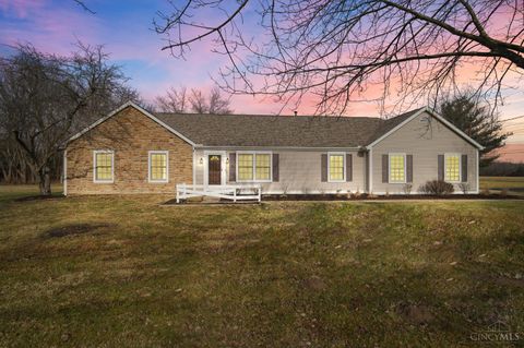 Photo of 1200 Neale Lane, Loveland, OH 45140 (MLS # 1869274)