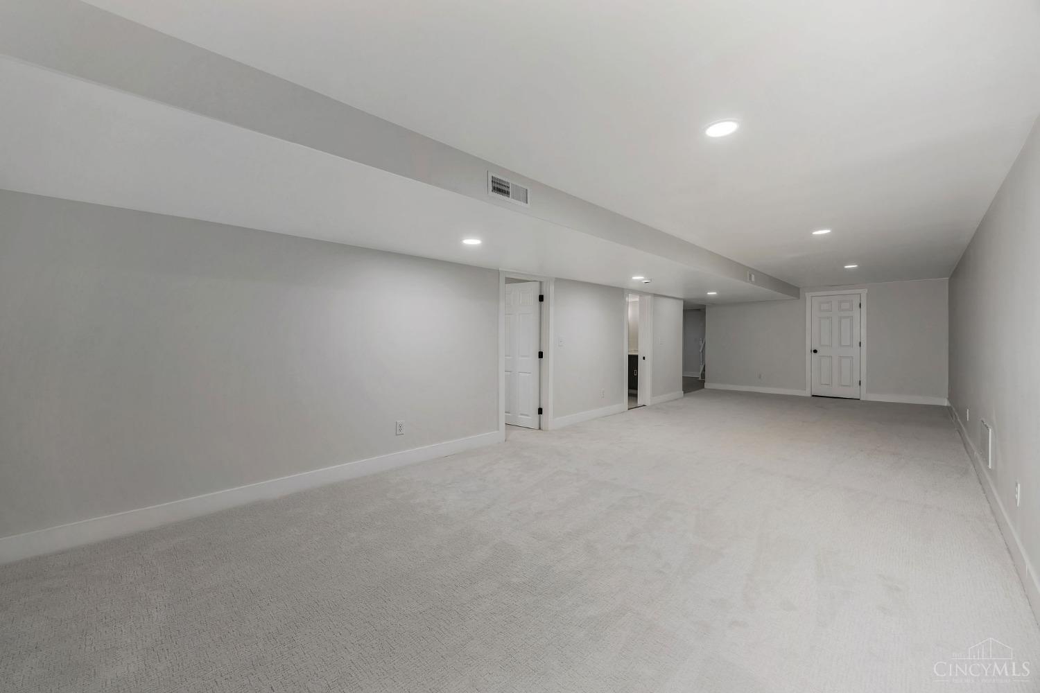 5000 Donjoy Drive, Blue Ash, Ohio image 40