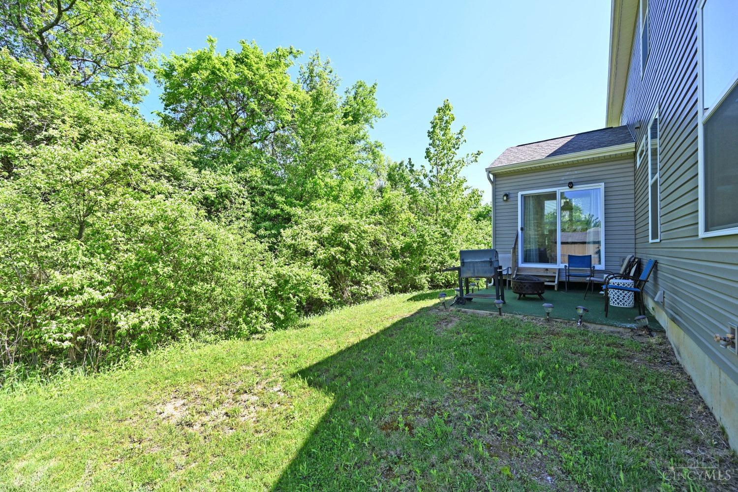 8906 Summer Crest Drive, Colerain Twp, Ohio image 37