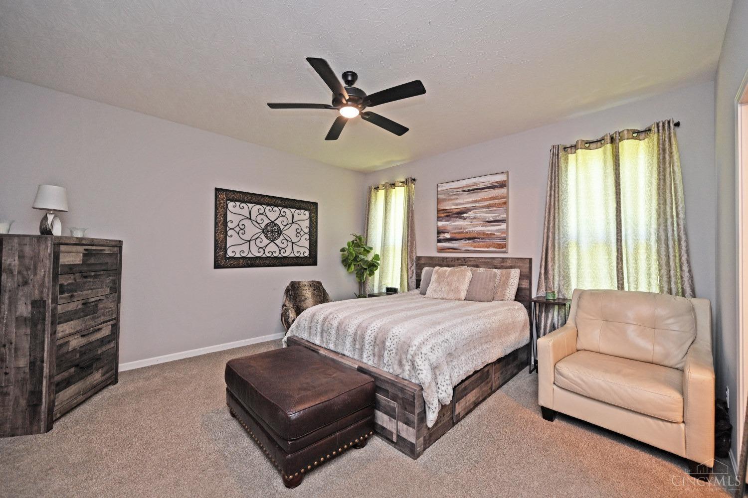 8906 Summer Crest Drive, Colerain Twp, Ohio image 18