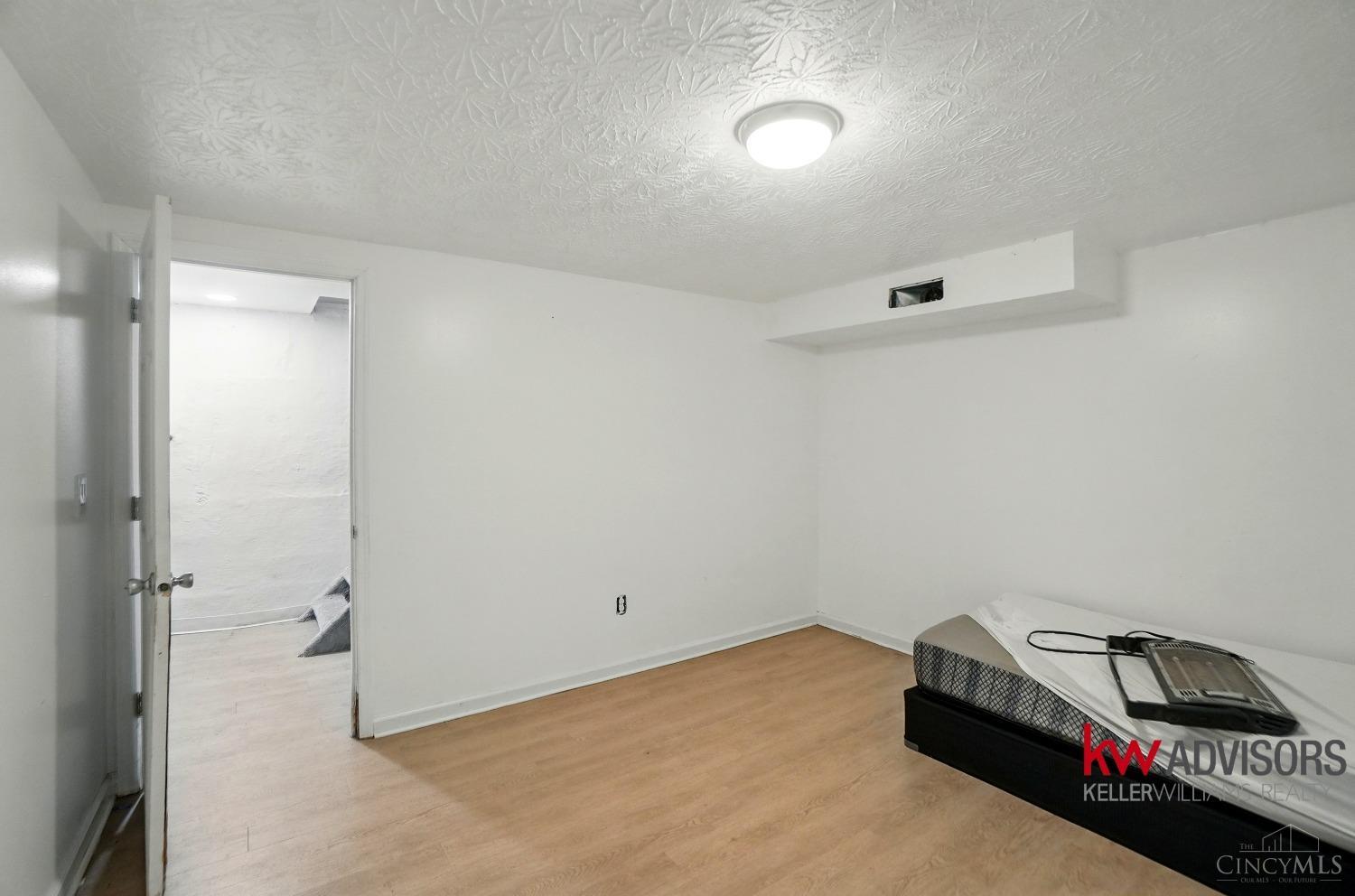 702 Washington St, Middletown, Ohio image 35