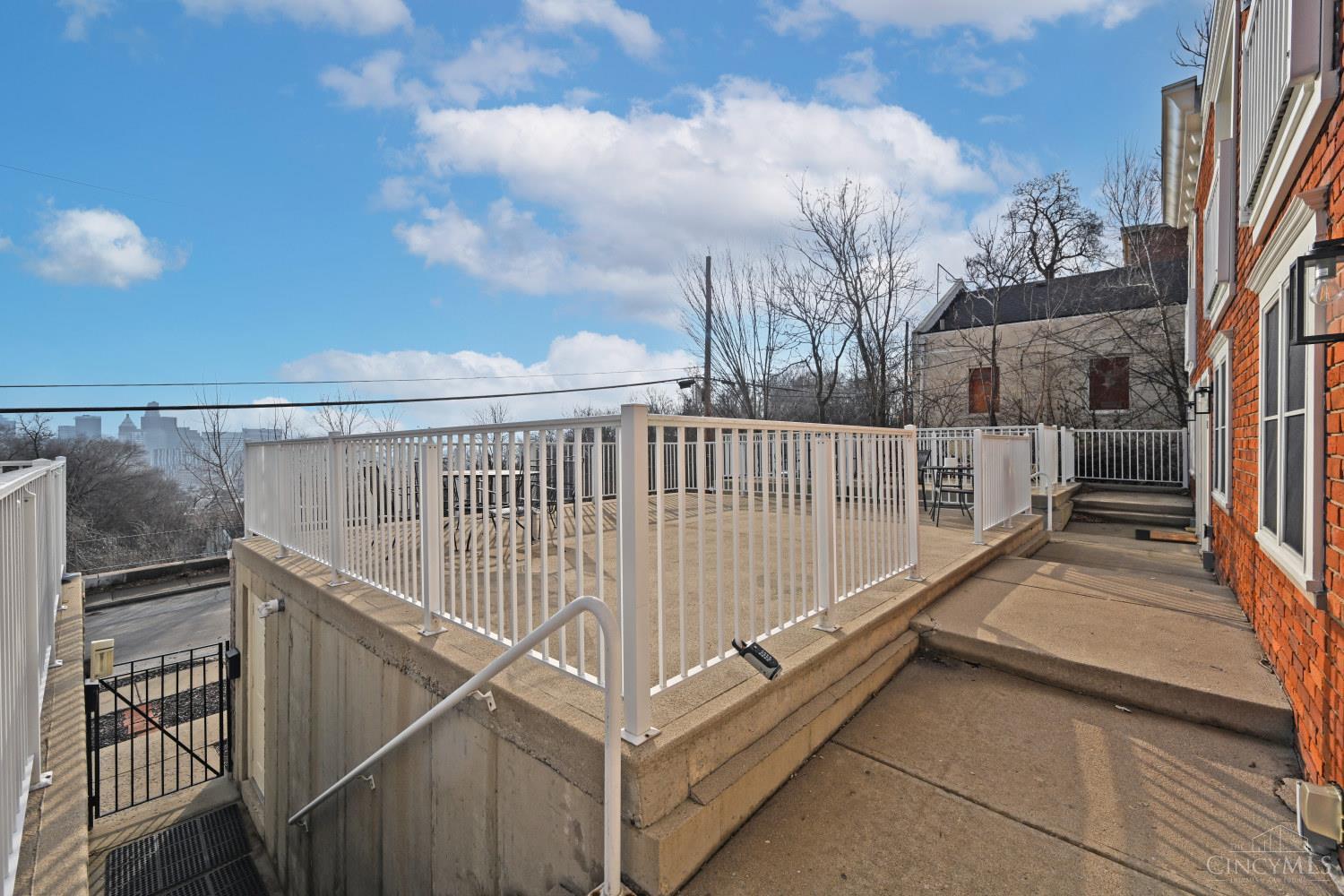 152 Dorchester Avenue