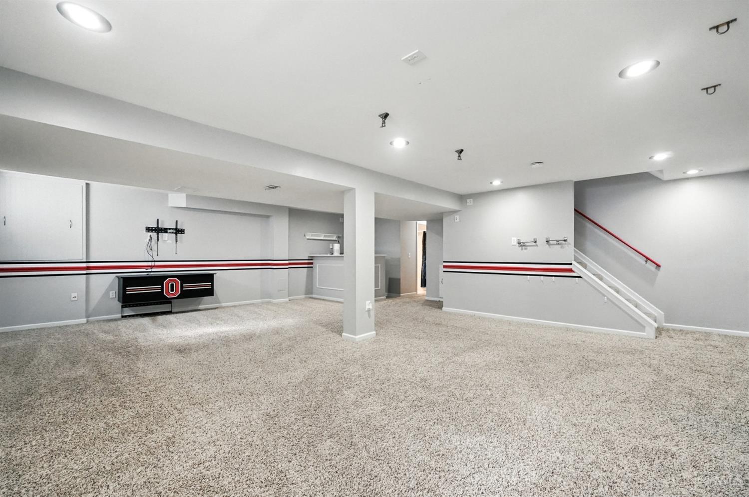 Deerfield Twp., Ohio 45040, United States, 4 Bedrooms Bedrooms, ,4 BathroomsBathrooms,Residential,Active,195818