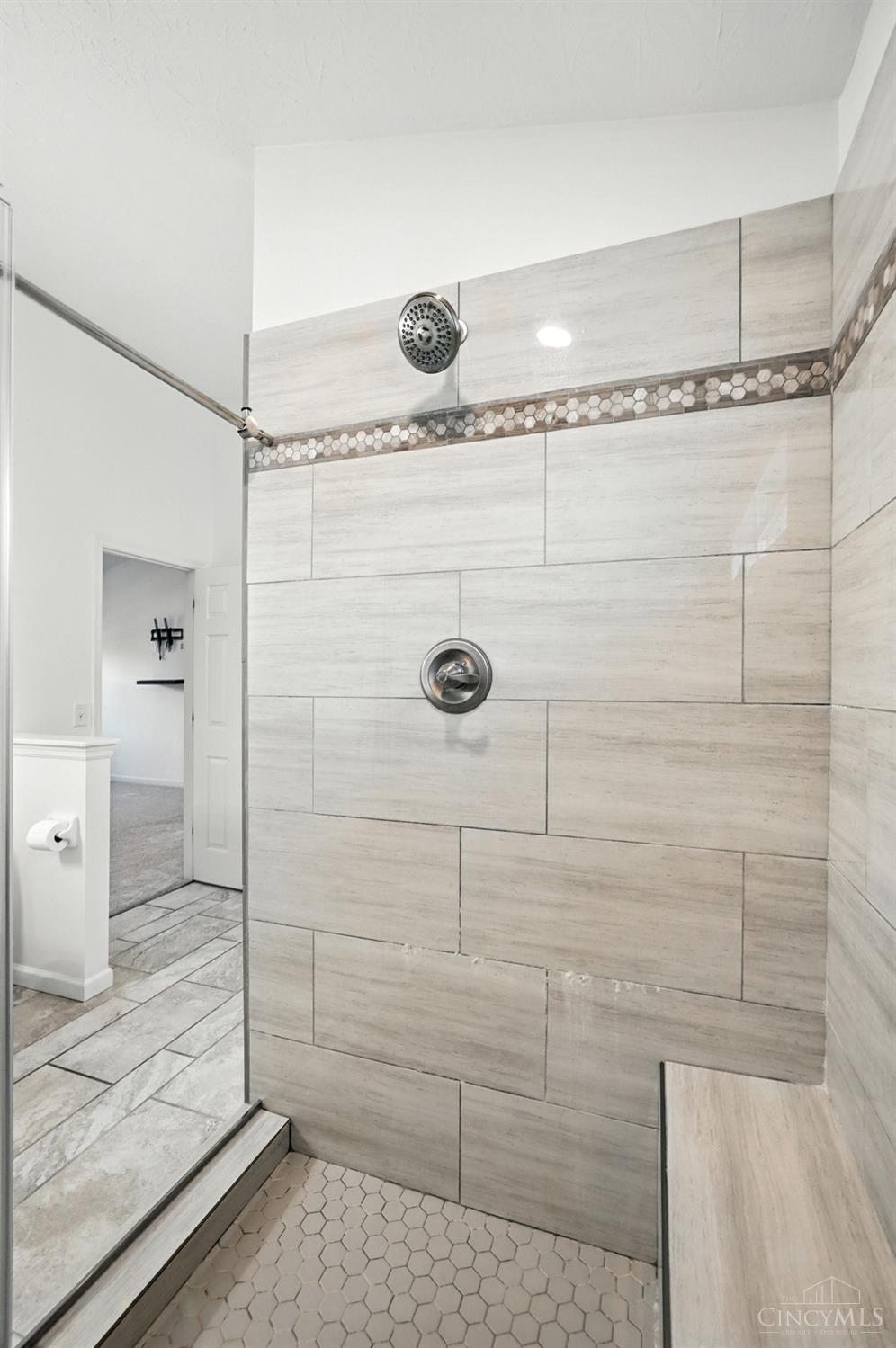 Deerfield Twp., Ohio 45040, United States, 4 Bedrooms Bedrooms, ,4 BathroomsBathrooms,Residential,Active,195818