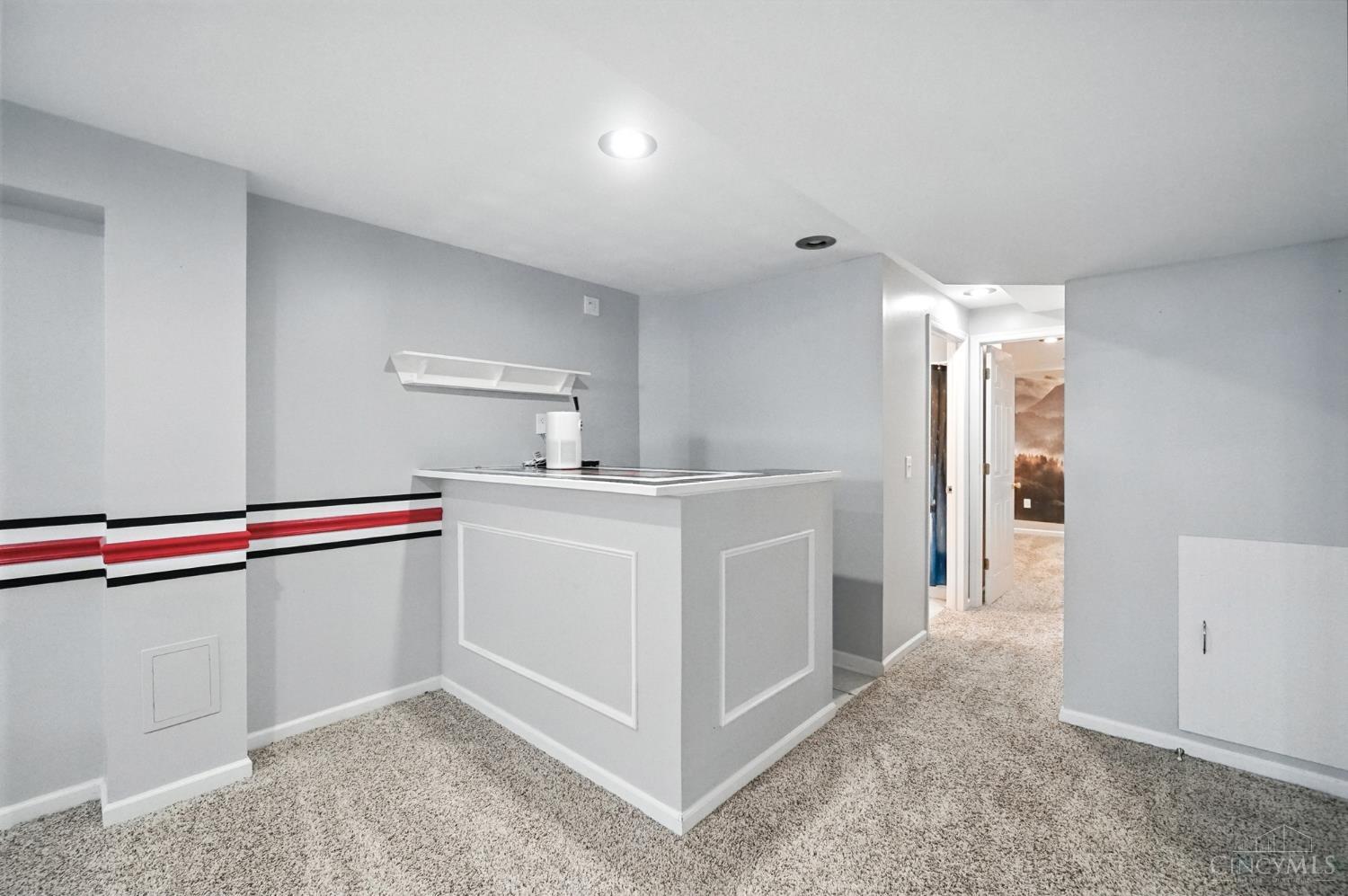 Deerfield Twp., Ohio 45040, United States, 4 Bedrooms Bedrooms, ,4 BathroomsBathrooms,Residential,Active,195818