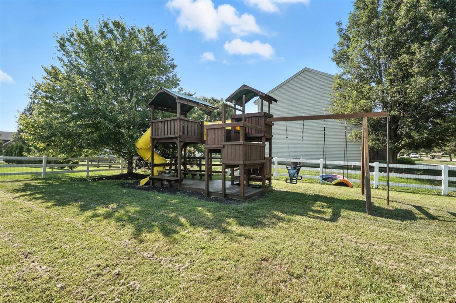 Deerfield Twp., Ohio 45040, United States, 4 Bedrooms Bedrooms, ,4 BathroomsBathrooms,Residential,Active,195818