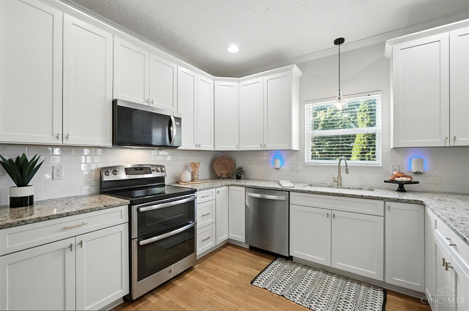 Deerfield Twp., Ohio 45040, United States, 4 Bedrooms Bedrooms, ,4 BathroomsBathrooms,Residential,Active,195818