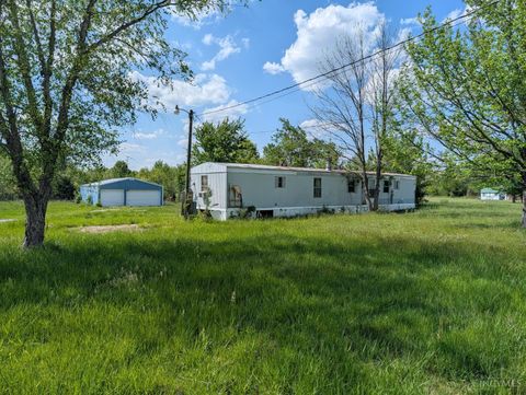 1531 State Route 133 Bethel OH 45106