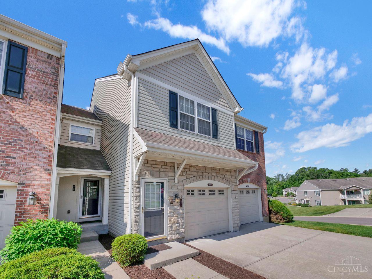 955 Crossing Pointe 8E