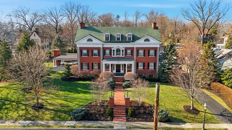 2957 Annwood Street Cincinnati OH 45206