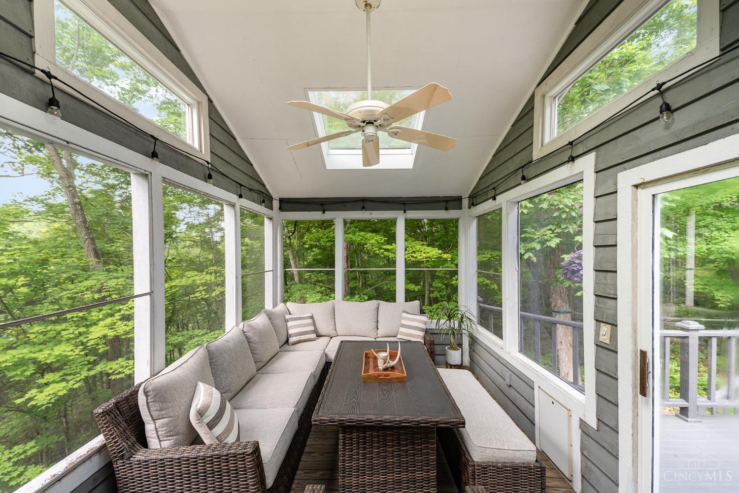 3845 Chimney Hill Drive, Blue Ash, Ohio image 37