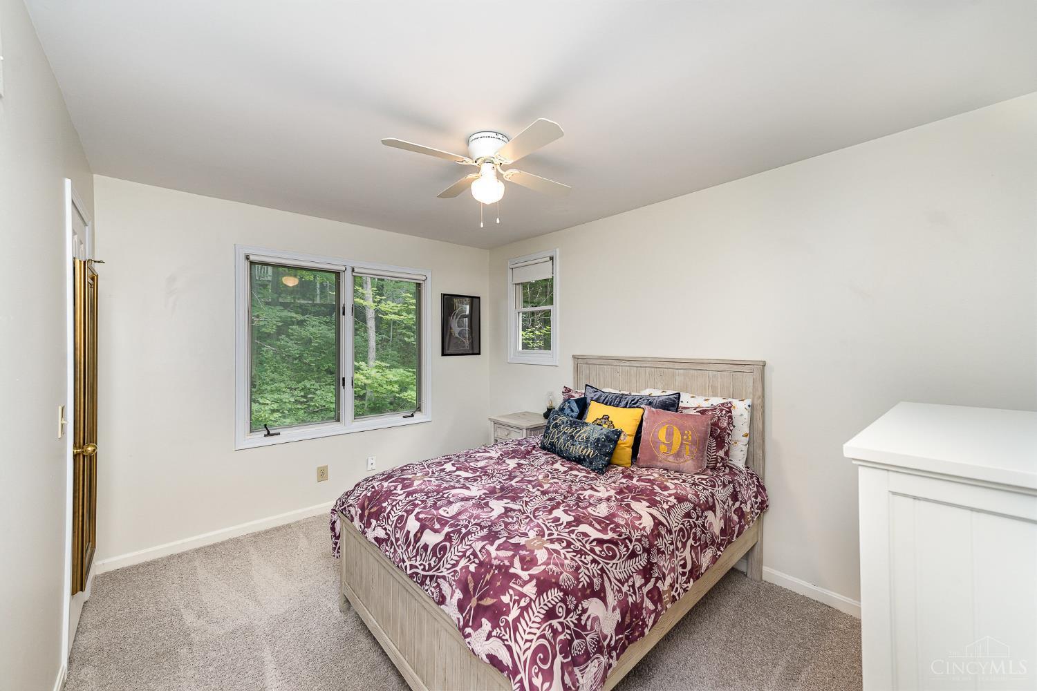 3845 Chimney Hill Drive, Blue Ash, Ohio image 33