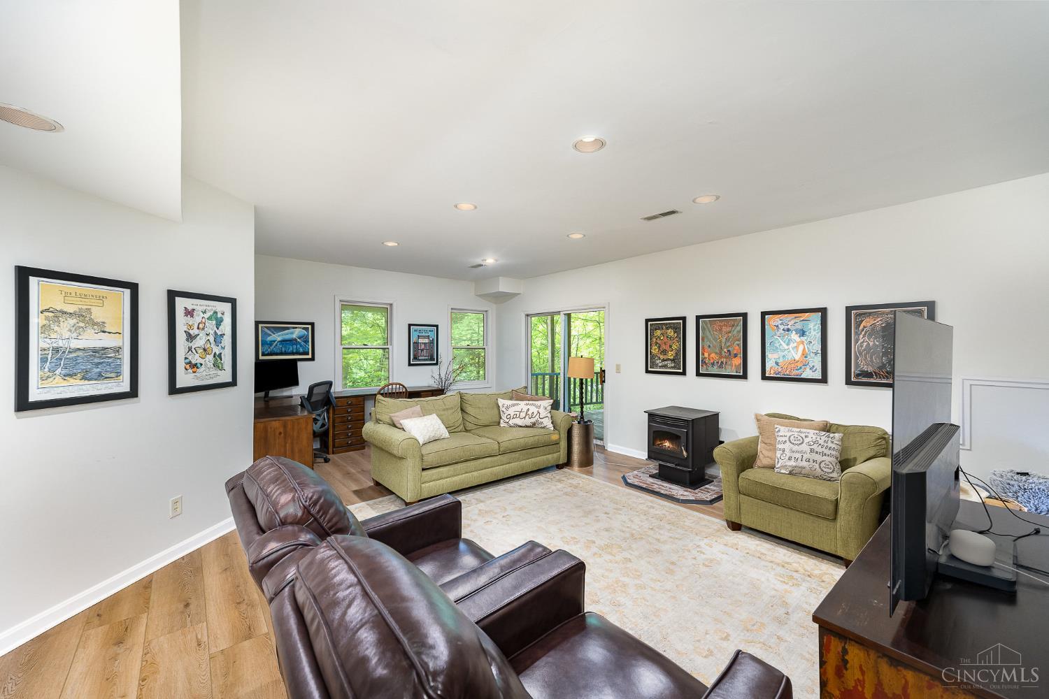 3845 Chimney Hill Drive, Blue Ash, Ohio image 28