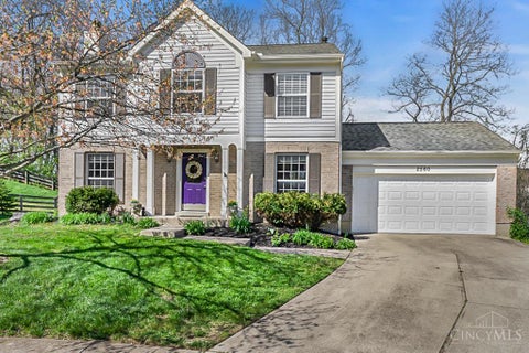 Townhouse For Sale - 2560 Coveyrun Court<br/> Cincinnati, OH 45230